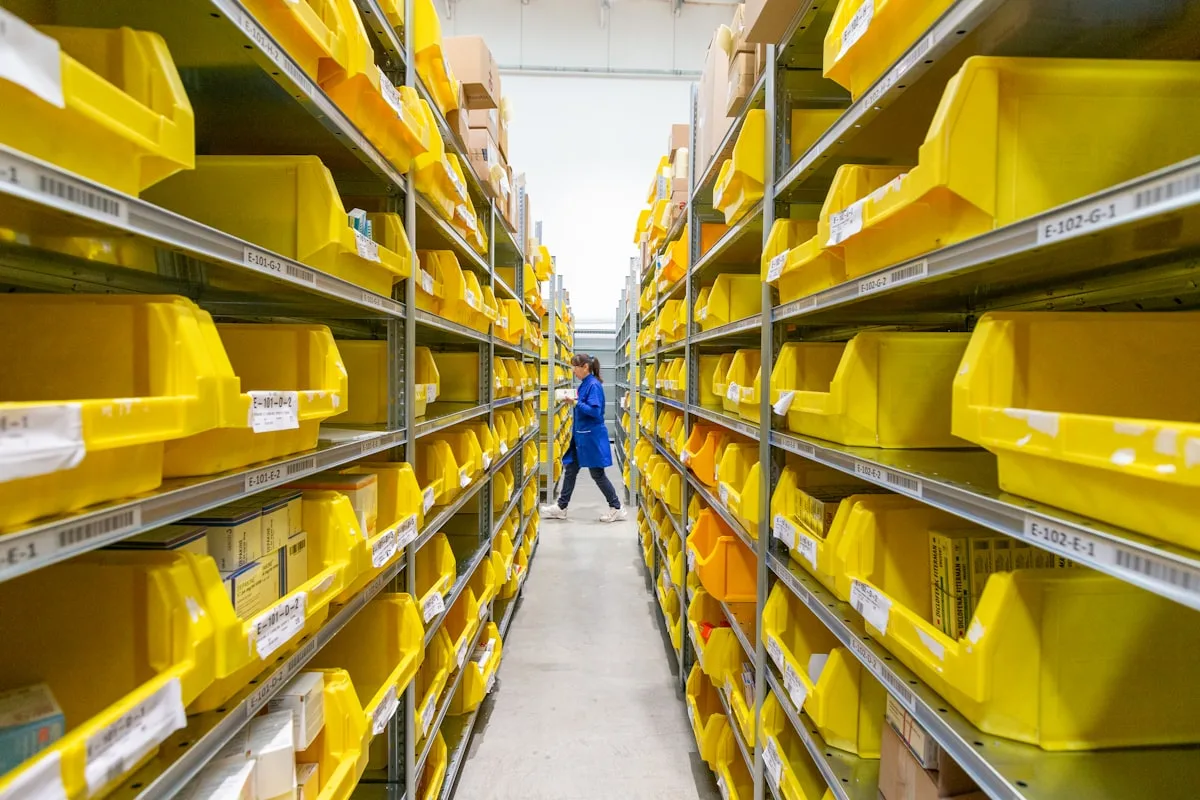 Industrial chemical supply UAE for plants and workshops
